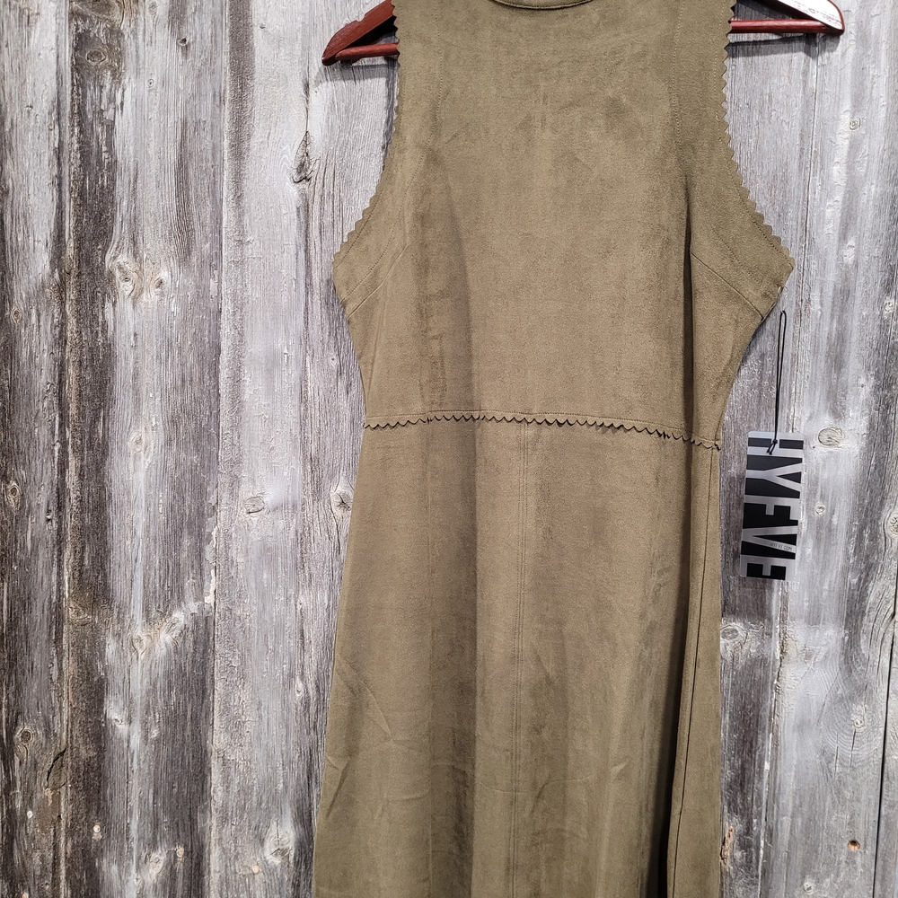 Chic Olive Sleeveless Midi Dress